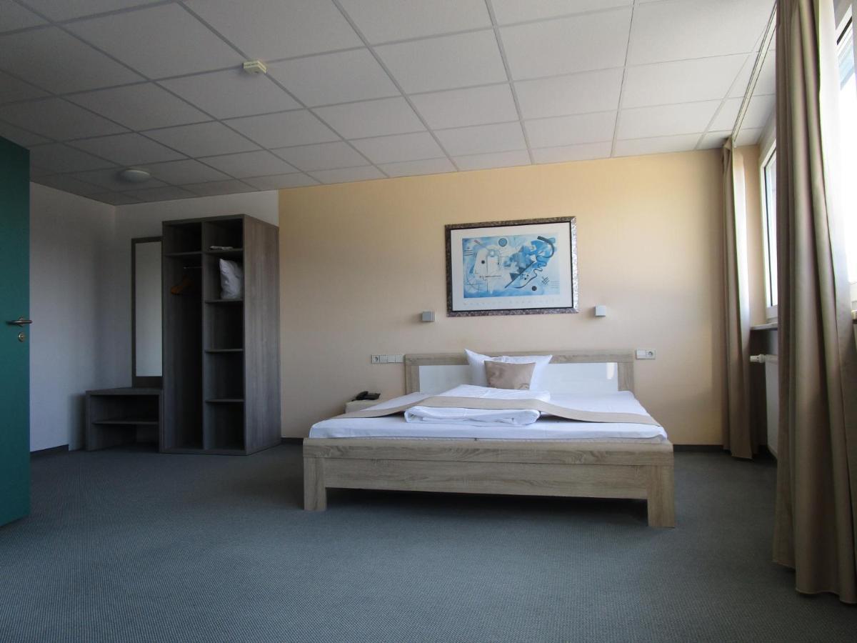 Businesshotel & Appartements Stuttgart-Vaihingen 외부 사진